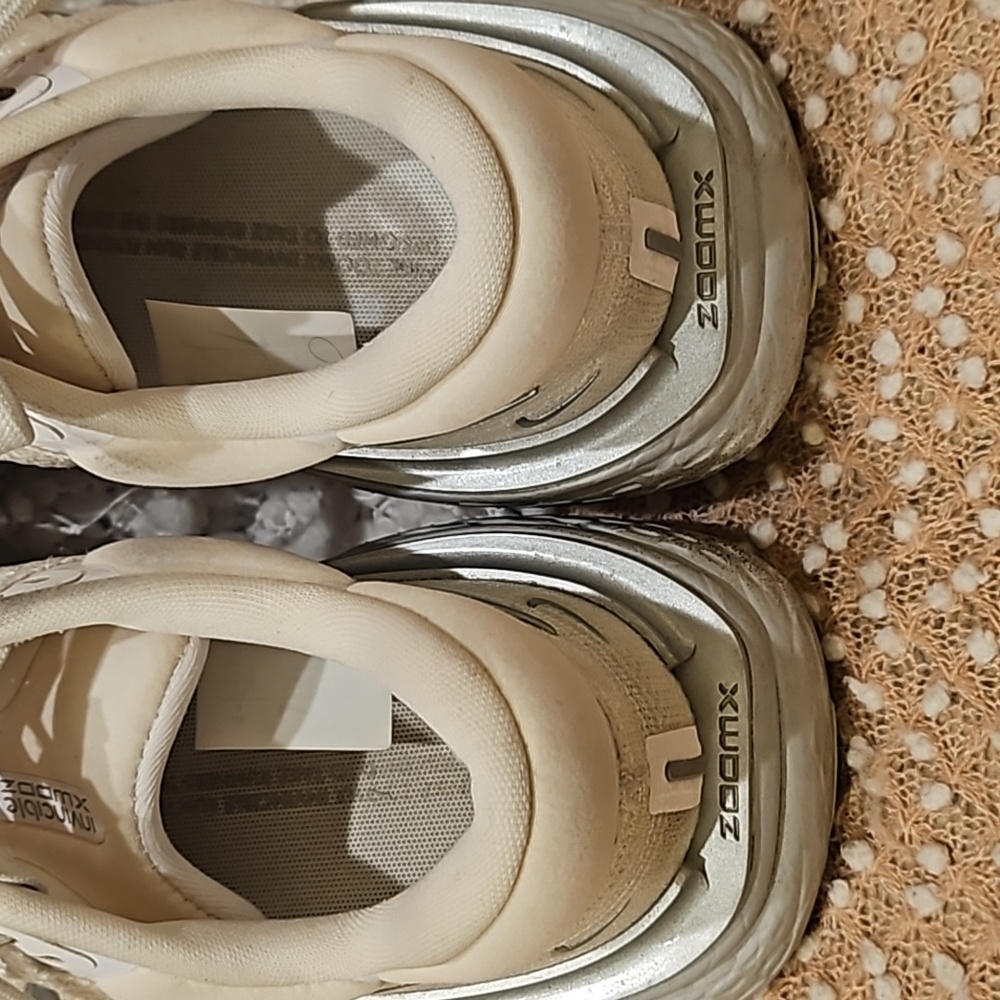 Nike Zoomx Sneakers - Picture 6 of 16